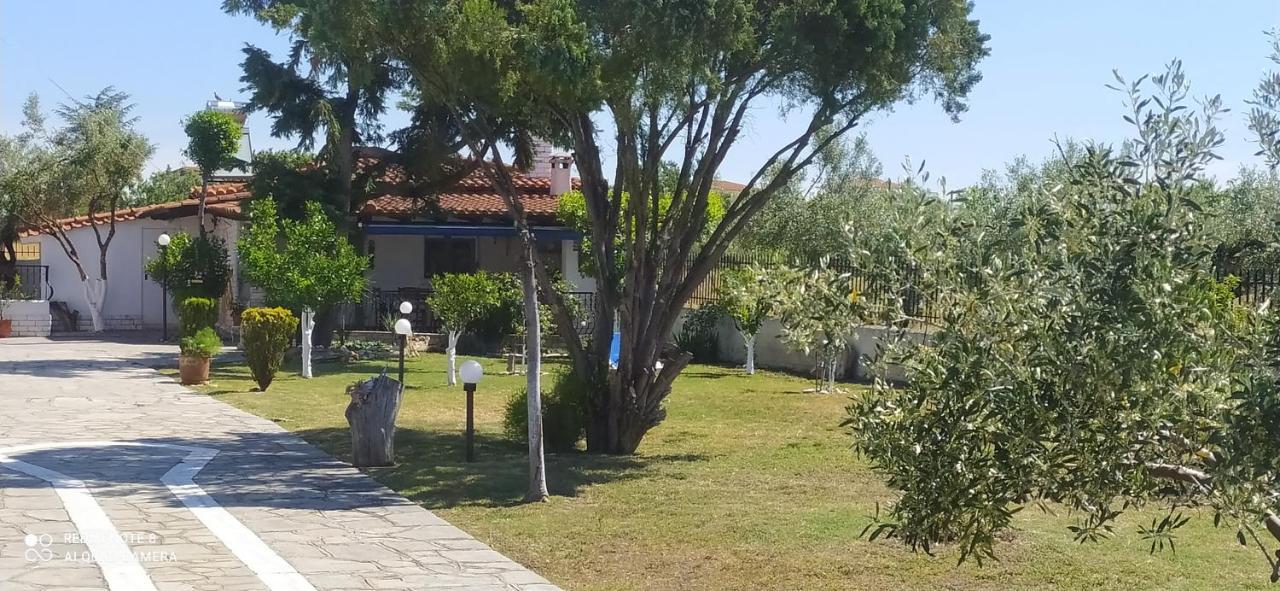 Ekali-Haus Villa Nea Iraklia Luaran gambar